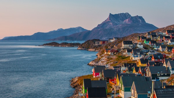 Nuuk or Ilulissat: who already bought the same Air Greenland seat? travel photo