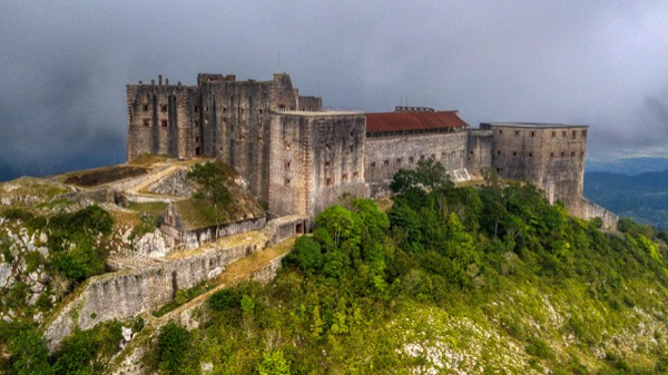 Cap-Haitien or the capital: Haiti is one door, not a loop travel photo