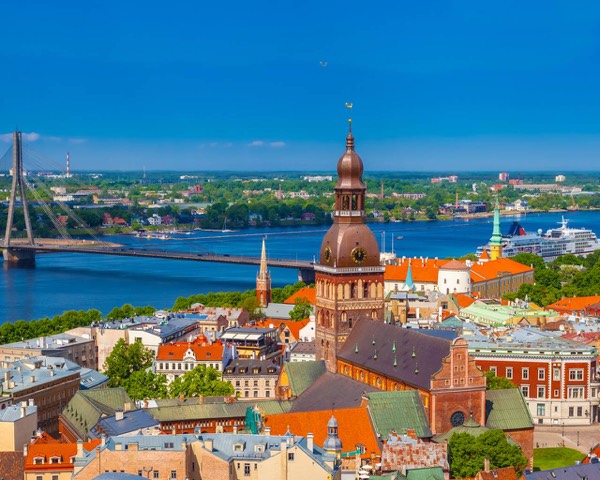 Riga nights and one Baltic afternoon: who is coming to Latvia? travel photo