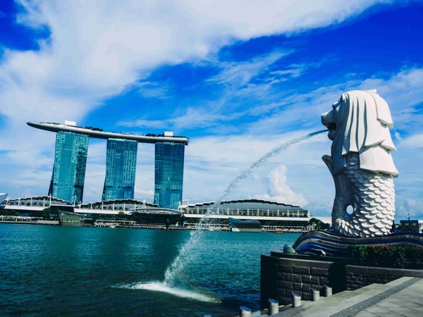 Three nights or four: who is the second tray in Singapore? travel photo