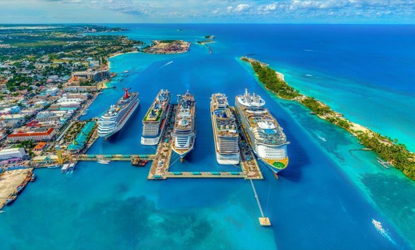 Bahamas travel companion photo